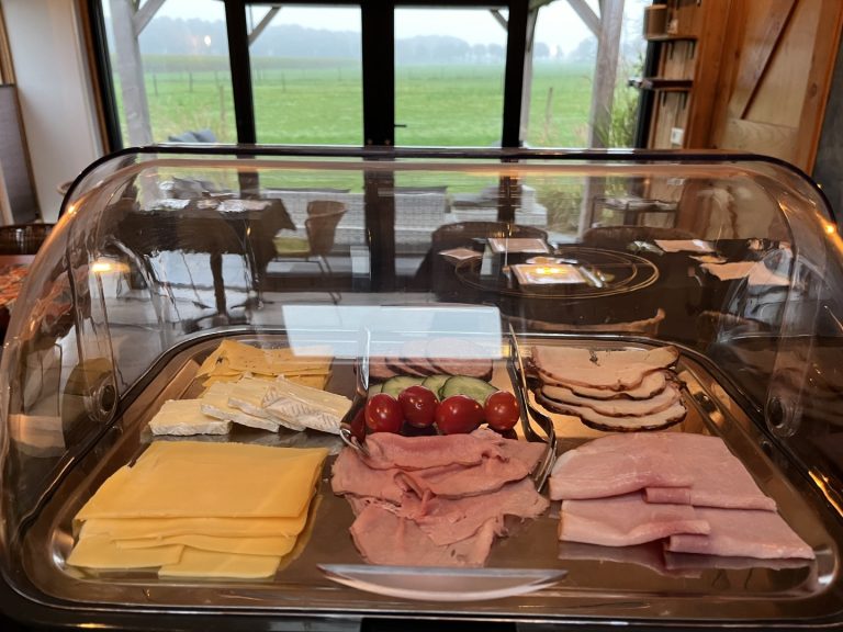 ontbijt buffet 4